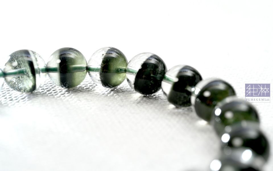 最高收藏級別 / 頂級少見淨體綠幽靈聚寶盆一線天手珠 幽靈水晶,幻影水晶,異象水晶,綠幽靈,紅幽靈,白幽靈,金字塔 Phantom Crystal、Ghost Crystal