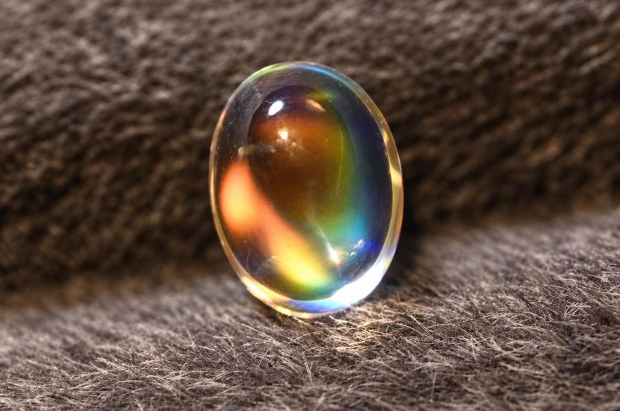 頂級馬達加斯加月光石橢圓形蛋面裸石 1.3ct 