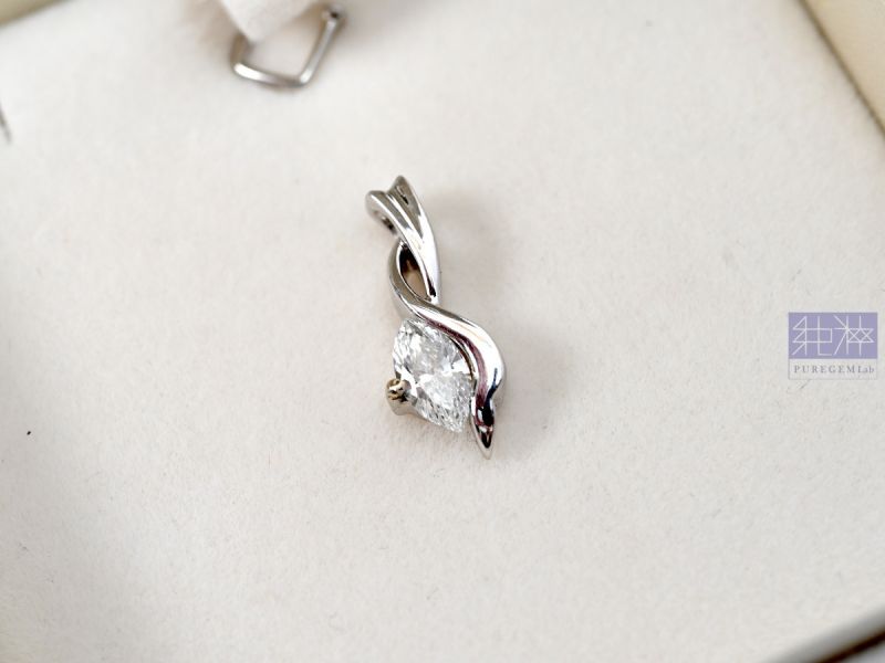 直播場 - GIA證 / 頂級天然 0.37ct 白鑽 D-VVS1 馬眼琢型14K金鑽石墜 GIA證、白鑽、馬眼琢型、14K金、鑽石墜