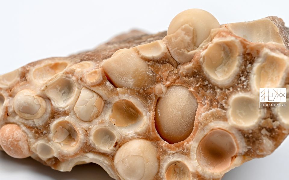 豐盛富足 / 頂級天然泰國龍宮舍利原礦 龍宮舍利,舍利,原礦