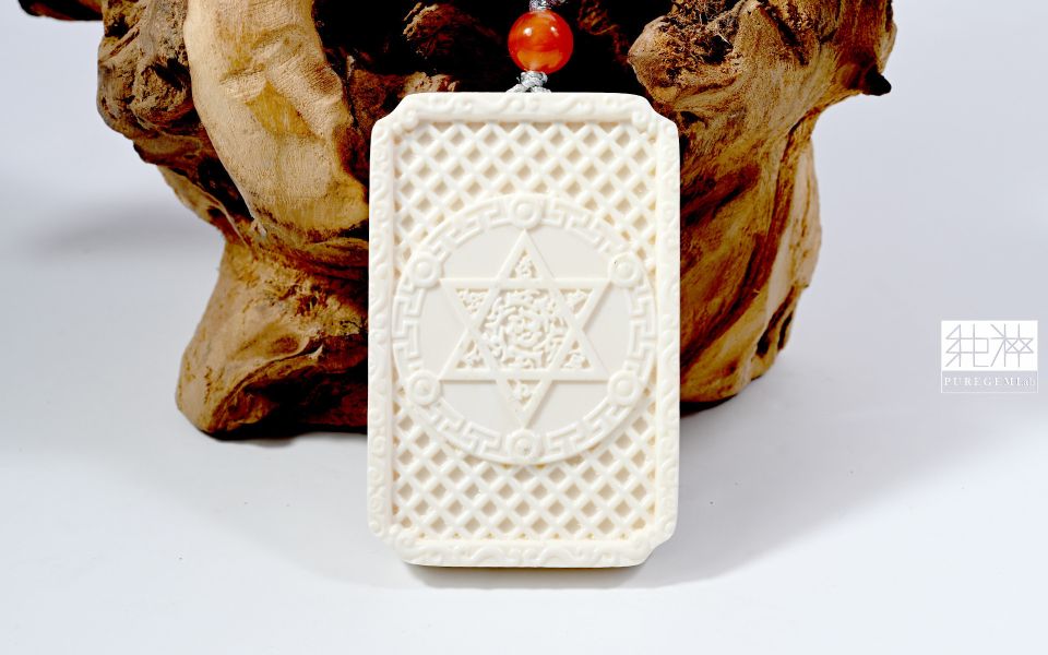 純粹寶石實驗室認證 / 頂級稀有猛瑪象牙普賢觀音雕件墜 猛瑪象牙,Mammoth Ivory,化石,象牙,西伯利亞,長毛象,普賢菩薩,屬龍,屬蛇,龍,蛇