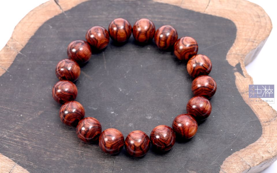 頂級降香正海南黃花梨稀有閃電紋對鬼眼手珠 海南黃花梨,鬼眼