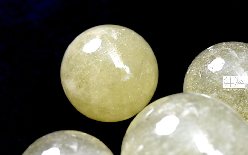 頂級天然黃金利比亞隕石與天然粉晶七星陣 利比亞黃金隕石,沙漠玻璃,隕石,Libyan tektites,Libyan Gold Tektite,Libyan Desert glass