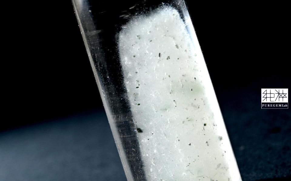 頂端天然稀有白兔毛共生綠幽靈金字塔圓章 髮晶,白髮晶,銀髮晶,白兔毛髮晶,Quartz with Inclusions