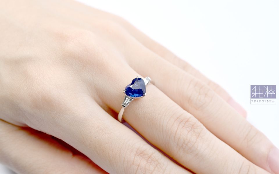 AIGS 產地大證 / 頂級天然斯里蘭卡無燒皇家藍藍寶石愛心琢型18K金真鑽戒 藍寶石,Sapphire,剛玉,corundum,星光藍寶石