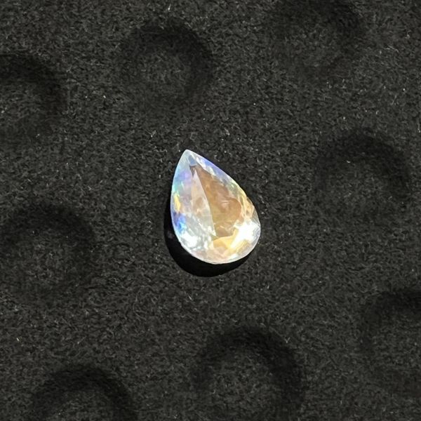 頂級馬達加斯加月光石長梨形琢型裸石 4.58ct 