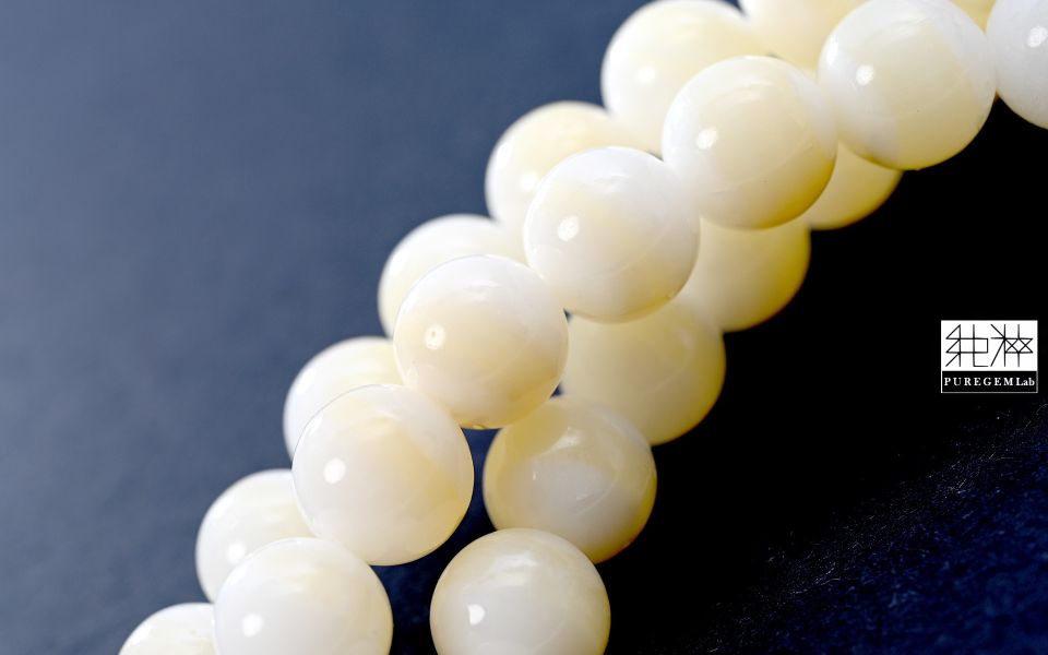 頂級殊勝金黃玉化硨磲108念珠 硨磲,金線硨磲,腰纏萬貫,玉化硨磲,金黃硨磲,一線天