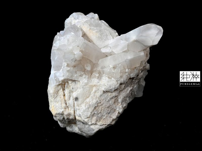 頂級白兔毛白水晶簇 髮晶,白髮晶,銀髮晶,白兔毛髮晶,Quartz with Inclusions