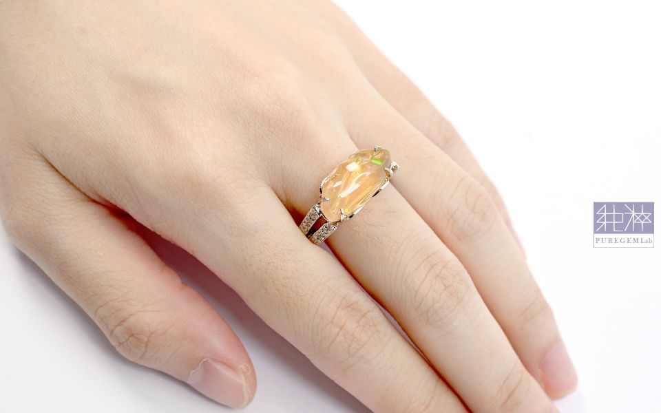 純粹訂製輕珠寶 / 頂級金黃璀璨蛋白石晶體戒 蛋白石,歐珀