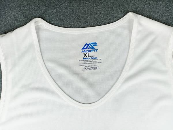 男圓領內搭背心/內搭衣/吸濕快乾《S-XL》 背心,內衣MaxFIT,吸濕排汗,台灣製造,襯衫內搭, 減少異味