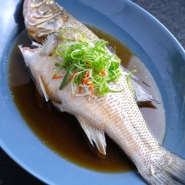 山泉鱸魚 每尾400g~500g 