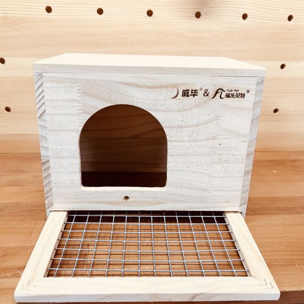 W4A1 鳥寶躲避屋｜雙開口 松木製造 抽拉式清潔設計 鸚鵡 安全感 躲避屋

仿小木屋 鳥屋

鸚鵡 站棍 木屋

文鳥 休息 木屋

鳥籠 配件 木屋

鸚鵡 窩 推薦