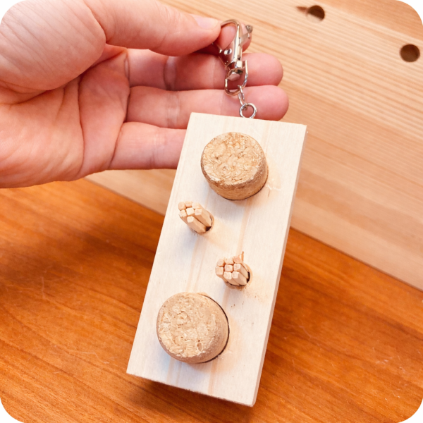 MY PET BIRD 迷戀紅酒軟木鸚鵡咬咬樂｜鸚鵡玩具 鸚鵡啃咬玩具
鸚鵡玩具
鸚鵡啃咬球
鸚鵡啃咬棒
鳥類啃咬玩具
寵物啃咬玩具
環保鳥玩具
天然木鳥玩具