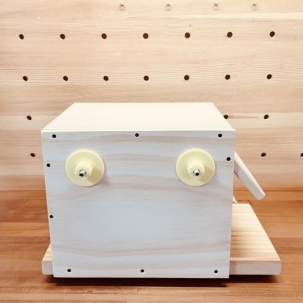 W487C拒絕甲醛夾板、寬敞舒壓設計 鳥用木窩
鳥居住用品
鳥類寄宿舍
天然木質鳥窩
鳥類棲息場所
無毒環保鳥窩
適合鳥類棲息的木製窩
室內外鳥類居住用品
手工製作鳥窩
鳥類庇護所