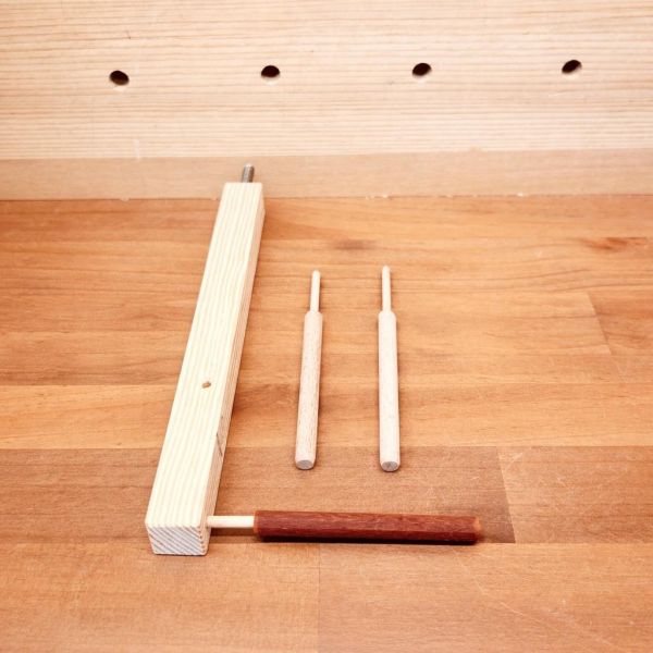W834D 綠繡眼籠內跳架 綠繡眼站台 bird perch stand
綠繡眼站架 Bird stand
綠繡眼站棍　Bird Perch
綠繡眼遊樂場 Bird Playground
綠繡眼鳥玩具 Parrot toys
綠繡眼鳥用品 bird products
綠繡眼攀爬繩 Climbing rope
綠繡眼梯子 ladder
