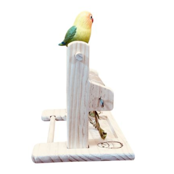 w068鸚鵡覓食玩具 松木站架滾輪盒 鸚鵡覓食玩具

實木鳥玩具

鸚鵡站架玩具

智力開發玩具 鸚鵡

松木鸚鵡玩具