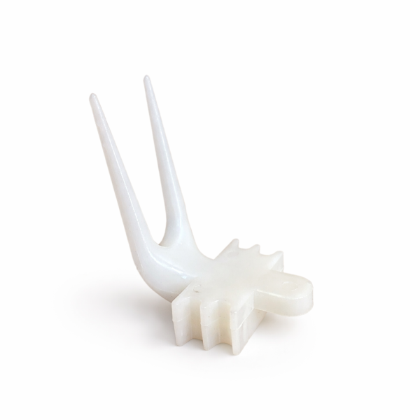 MY PET BIRD 鳥用簡易水果叉 台灣現貨 鳥用水果叉
鳥類水果叉
鳥籠配件：水果叉
鳥類飲食工具：水果叉
鳥類食物供應工具：水果叉
塑料鳥用水果叉
輕巧易清潔的鳥用水果叉
鳥類健康飲食必備：水果叉
提供多種食物選擇的鳥用水果叉
便利食物裝置：鳥用水果叉