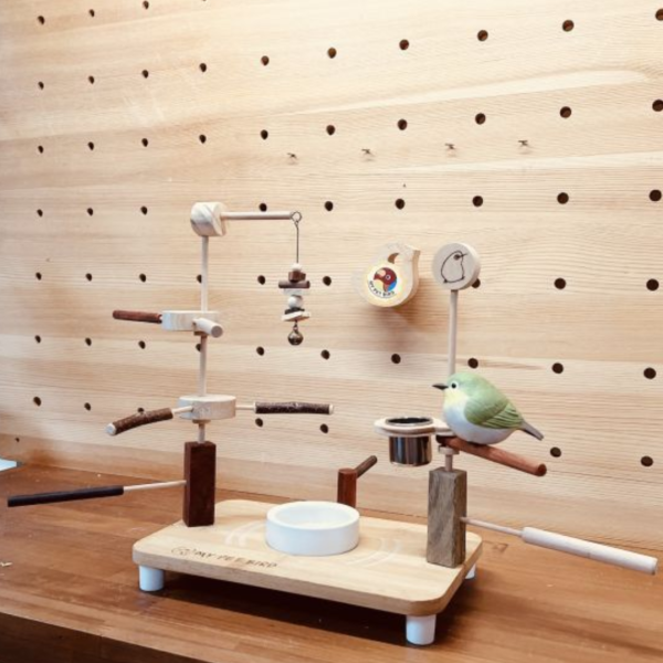 MY PET BIRD 綠繡眼遊樂場 綠繡眼站台 bird perch stand
綠繡眼站架 Bird stand
綠繡眼站棍　Bird Perch
綠繡眼遊樂場 Bird Playground
綠繡眼鳥玩具 Parrot toys
綠繡眼鳥用品 bird products
綠繡眼攀爬繩 Climbing rope
綠繡眼梯子 ladder