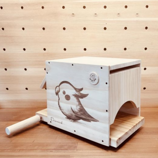 W487C拒絕甲醛夾板、寬敞舒壓設計 鳥用木窩
鳥居住用品
鳥類寄宿舍
天然木質鳥窩
鳥類棲息場所
無毒環保鳥窩
適合鳥類棲息的木製窩
室內外鳥類居住用品
手工製作鳥窩
鳥類庇護所