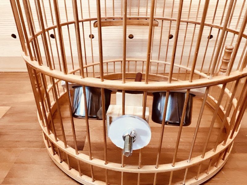 W353 圓籠寵物鳥食盒推薦 圓籠寵物鳥食盒、綠繡眼、小鸚鵡、不銹鋼食盒、寵物鳥用品、圓籠配件、鳥類飲食解決方案