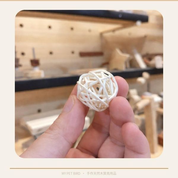 LK1 鳥寶最愛｜原色藤球 鸚鵡玩具