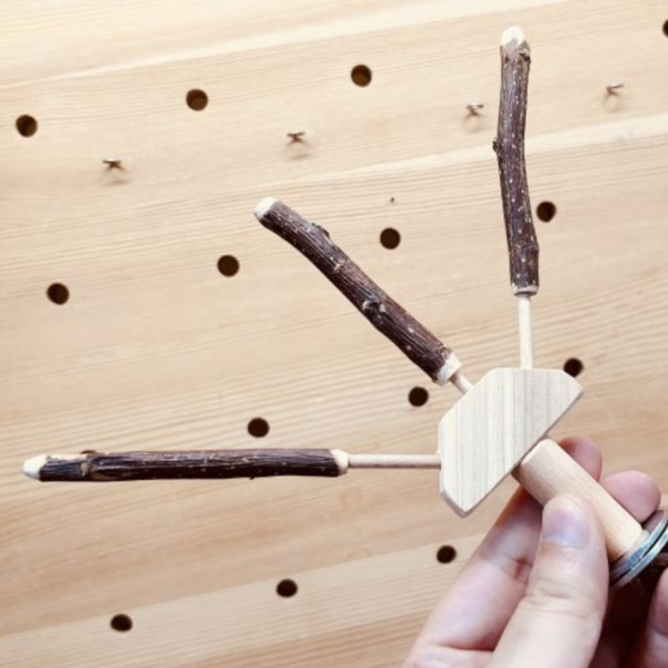 W862A 三叉綠繡眼原生木站棍 綠繡眼站台 bird perch stand
綠繡眼站架 Bird stand
綠繡眼站棍　Bird Perch
綠繡眼遊樂場 Bird Playground
綠繡眼鳥玩具 Parrot toys
綠繡眼鳥用品 bird products
綠繡眼攀爬繩 Climbing rope
綠繡眼梯子 ladder