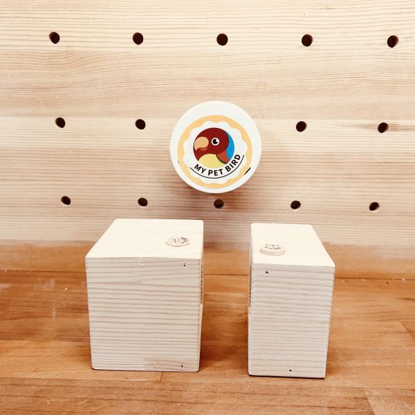 W070  小鸚鵡鑽桶訓練 鸚鵡飼養技巧
鸚鵡品種
鸚鵡飲食
鸚鵡訓練
鸚鵡健康
迷你站架
鸚鵡玩具
鸚鵡行為
鸚鵡攝養
鸚鵡社交化
鸚鵡照顧指南
鸚鵡疾病預防
輕巧時尚站架
鸚鵡活動
鸚鵡心理健康
鸚鵡繁殖
鸚鵡價格