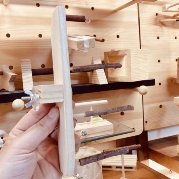 MY PET BIRD 綠繡眼原生木組合站棍(圓籠專用) 綠繡眼站台 bird perch stand
綠繡眼站架 Bird stand
綠繡眼站棍　Bird Perch
綠繡眼遊樂場 Bird Playground
綠繡眼鳥玩具 Parrot toys
綠繡眼鳥用品 bird products
綠繡眼攀爬繩 Climbing rope
綠繡眼梯子 ladder
