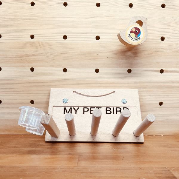 MY PET BIRD   無障礙的愛心呵護 文鳥小鸚鵡款 鳥類用品
殘疾鳥站架
鳥友用品
活動食盒
鳥類飼料器
鳥寶站立器
專業鳥類配件
人性化鳥類用品
穩固支撐站架
無障礙鳥類用品
鳥類健康產品
鳥類飲水器
鳥類玩具
輕鬆移動鳥站架
鳥類訓練用品