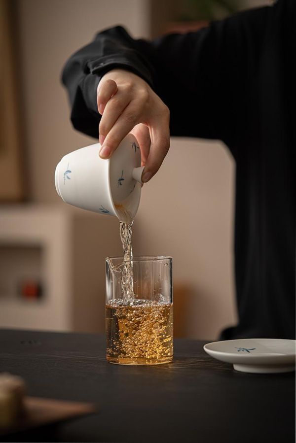 啞光白瓷手繪蘭花三才碗蓋碗01 墨己哑光手绘秋水兰花三才盖碗功夫茶具家用天地盖碗文人泡茶碗