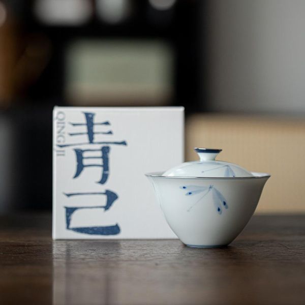 手繪青花陶瓷蓋碗｜蜻蜓 青己 玉瓷手绘青花陶瓷盖碗 手绘蜻蜓吻釉下彩文人器家用泡茶碗