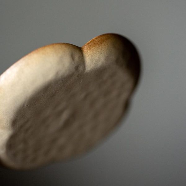 紫棕釉粗陶海棠杯托杯墊 紫棕釉粗陶海棠杯托杯墊