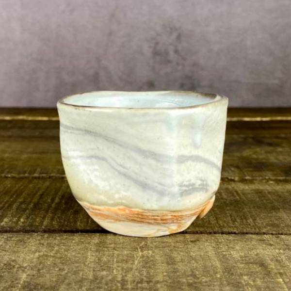 絞胎志野手捏杯01 #曙器生活陶器皿 #線上陶器市集 #手工食器 #陶瓷 #雜貨 #手作 #侘寂美學 #以自然為導師探索靈感來源 #臺灣陶器