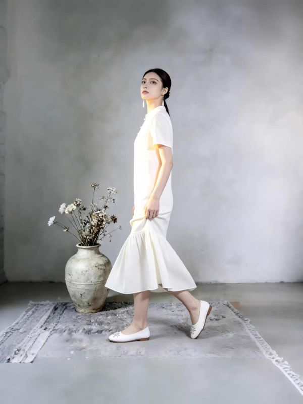 春夏温柔奶油色改良旗袍顯瘦連衣裙 9260春夏季新款温柔奶油色改良旗袍轻奢洋气通勤遮肉显瘦连衣裙