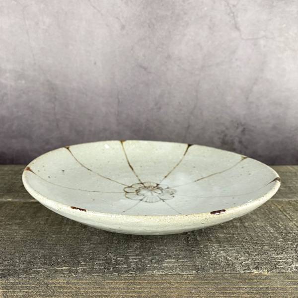 樸質手工彩繪中盤01 陶創作者,台灣陶器,線上陶器市集,曙器生活器皿,手工食器,手作溫度獨一無二,侘寂美感,慢生活,handbuiltpottery,handbuiltceramics