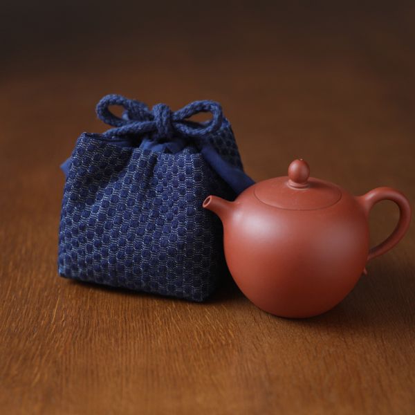 現貨｜加厚旅用壺杯收納布包（藏藍格字紋-小)) 加厚旅用茶具茶壺茶杯杯收納布包