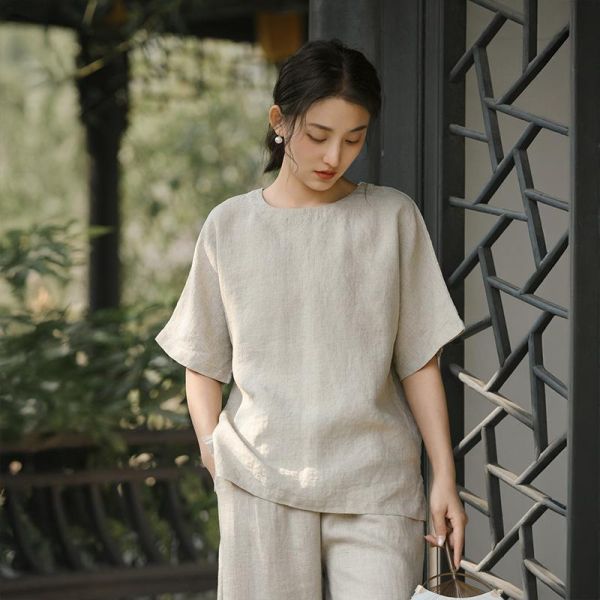 夏季漢麻寬鬆復古圓領短袖T恤 鹿与安笛夏季新款汉麻短袖t恤女宽松复古圆领高级感老钱风上衣