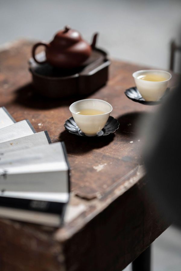 復古黃銅作舊花瓣鎏銀茶托 映月轩 黄铜做旧花瓣鎏银茶托茶盏复古杯托 功夫茶具茶道配件批发
