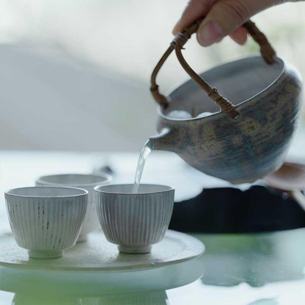 梵汝纯手工粉引日式提梁壶一壶三杯茶具套組 梵汝 一捧春纯手工粉引功夫茶具套组日式提梁壶一壶三杯伴手礼