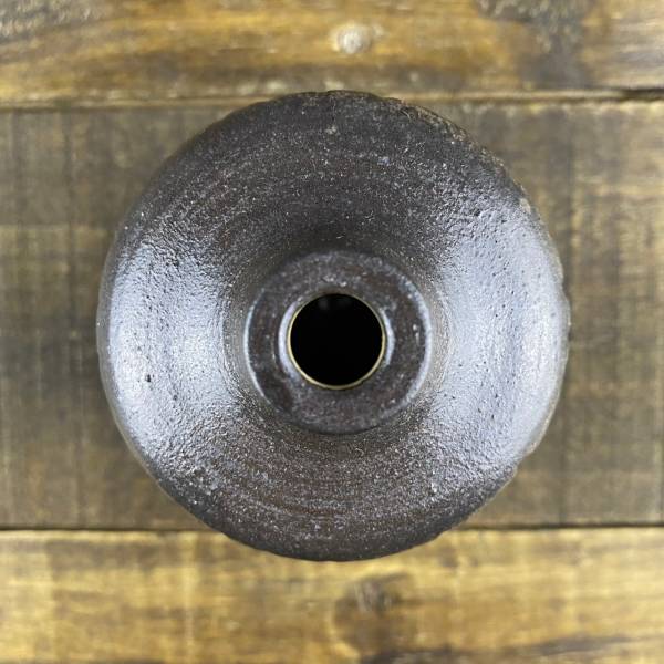 墨白系列手工小品花器02 陶創作者,台灣陶器,線上陶器市集,曙器生活器皿,手工食器,手作溫度,侘寂美感,慢生活,handbuiltpottery,handbuiltceramics