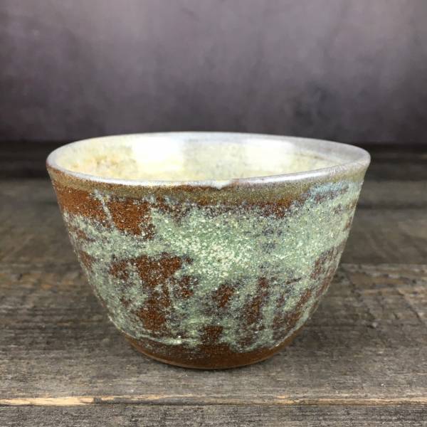 苔。手工咖啡杯 陶創作者,台灣陶器,線上陶器市集,曙器生活器皿,手工食器,手作溫度獨一無二,侘寂美感,慢生活,handbuiltpottery,handbuiltceramics