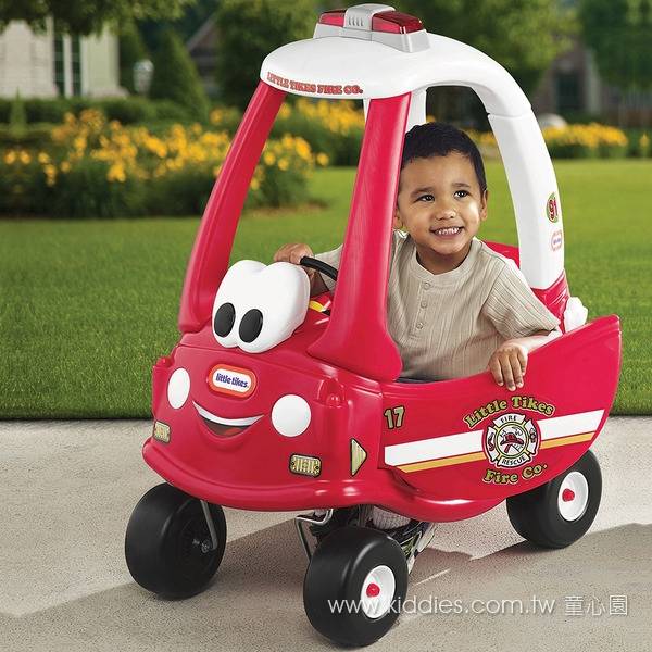 美國Little Tikes消防警車 Little Tikes,消防車腳行車,童心園,消防警車,肌肉發展,兒童教具,教具,幼兒園教具,教具廠商,高雄教具