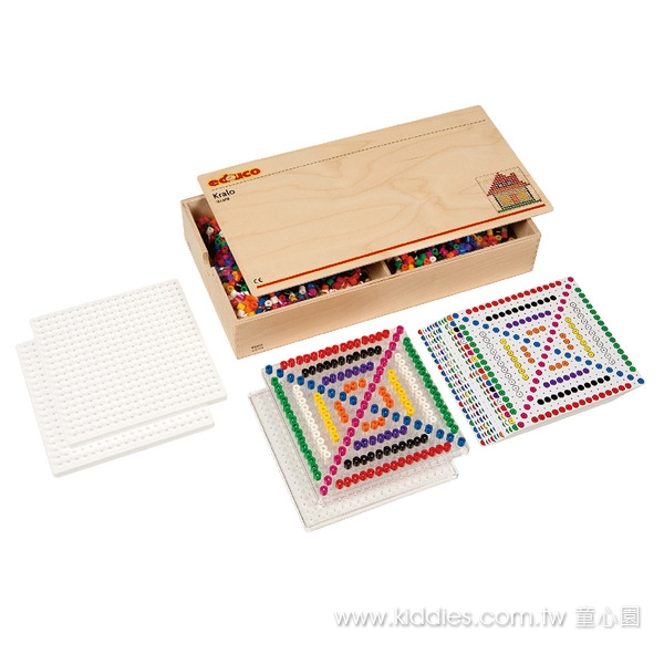 荷蘭educo 方形珠珠創意板 荷蘭educo,動物卡片,圖卡,聽說練習,想像力,卡片遊戲,同心圓,座標概念