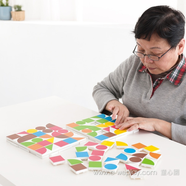 Weplay 神奇拼板 WEPLAY,童心園,華森葳,拼板,精細動作