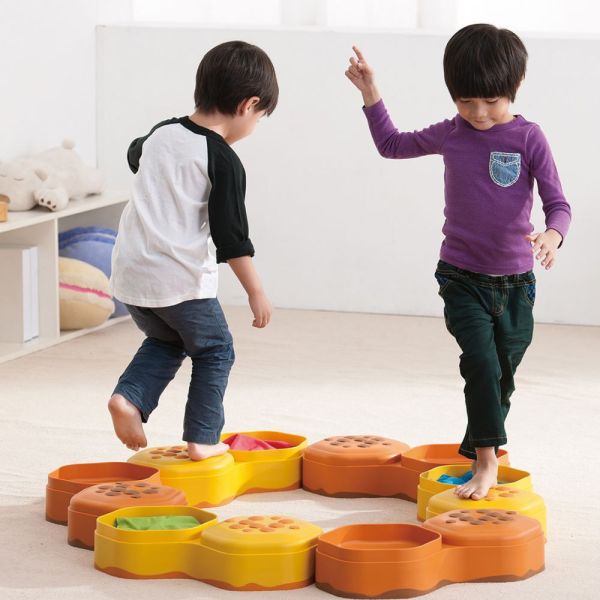 Weplay蜂蜜步道 感覺統合, 觸覺訓練, 兒童平衡遊戲, 幼兒體能發展, Weplay, 蜂蜜步道, 兒童感官訓練, 兒童協調能力, 幼兒感統訓練, 特教遊戲器材