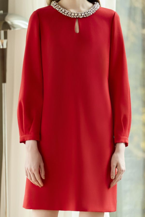 水滴領飾鑽洋裝 