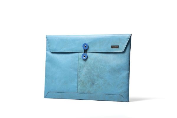 F421 SLEEVE FOR LAPTOP 15/16 