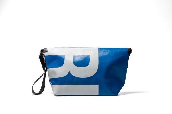 F42 SURFSIDE 6 
