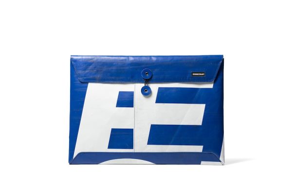 F421 SLEEVE FOR LAPTOP 15/16 