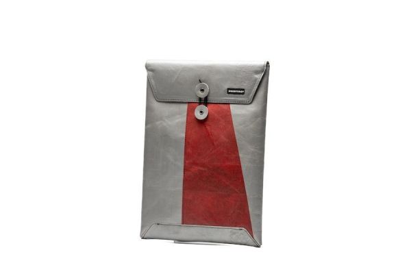 F402 SLEEVE FOR LAPTOP 12/13 